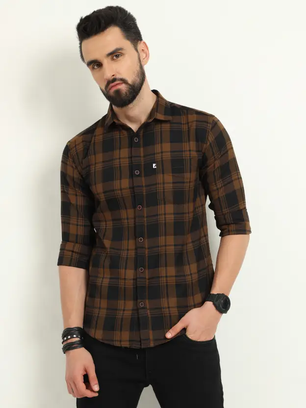 Men Regular Fit Checkered Cut Away Collar Casual Shirt (Full Sleeve)