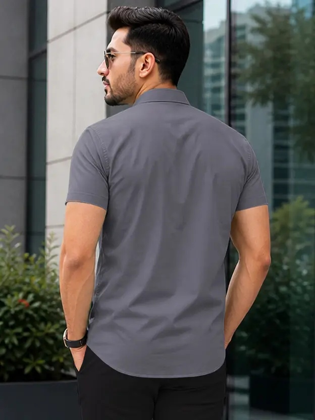 Men Regular Fit Solid Spread Collar Casual Shirt (Half Sleeve) thumbnail 2