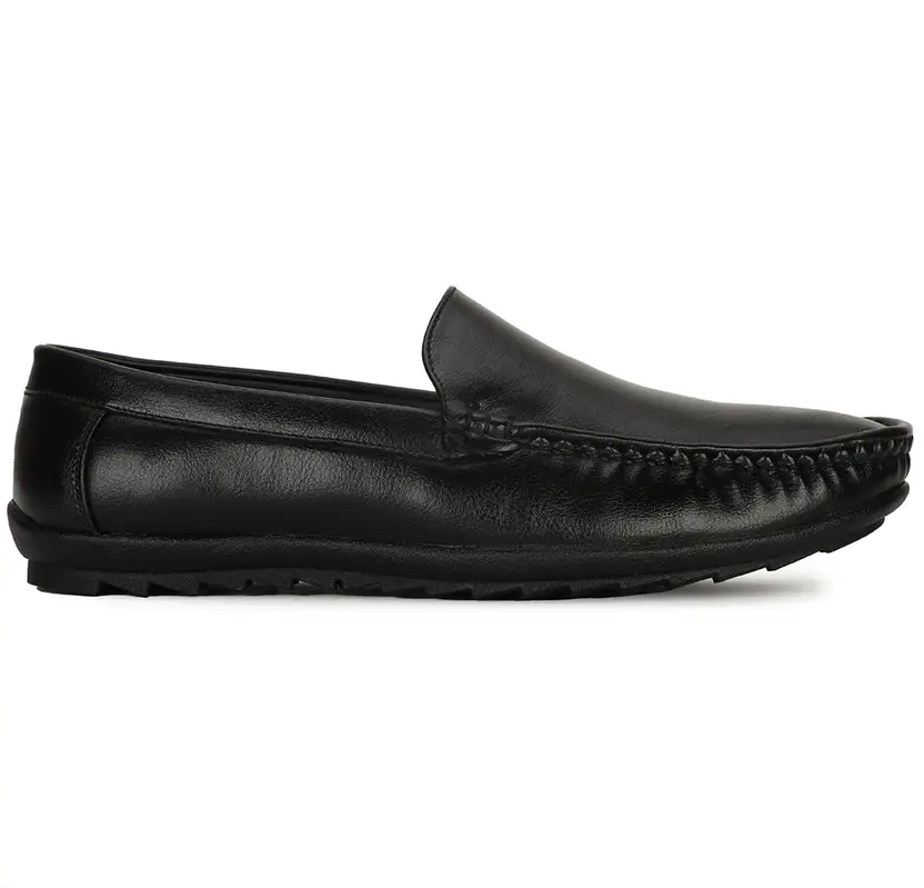 Bata Loafers For Men (Black) thumbnail 2